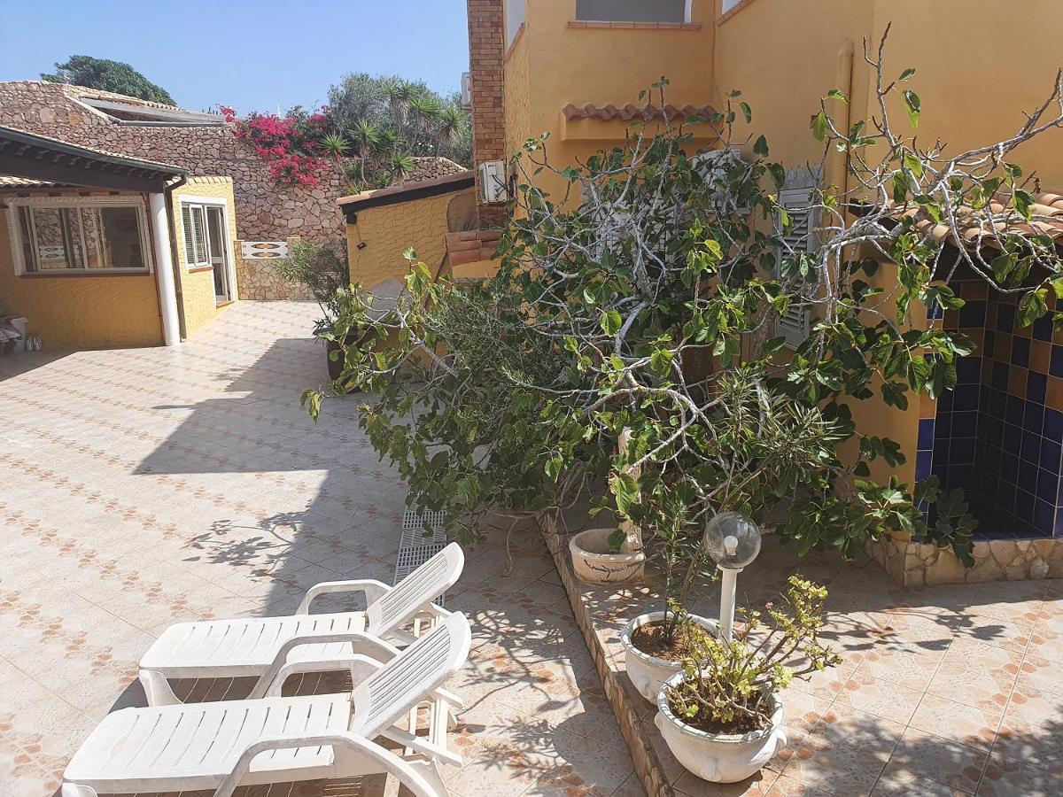 Residence Villa Felice 兰佩杜萨 外观 照片